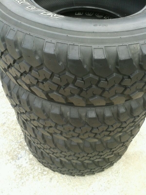 ขายยาง Mad Maxxis 245/75 R16 ปี 11 ขายยาง Mad Maxxis 245/75 R16 ปี 11