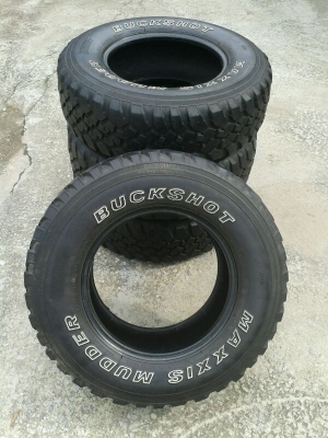 ขายยาง Mad Maxxis 245/75 R16 ปี 11