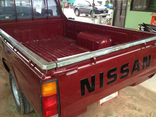 -ขายนิสันฝาแดงตอนเดียวสวยจัดมากๆ,มือเดียวออกห้าง