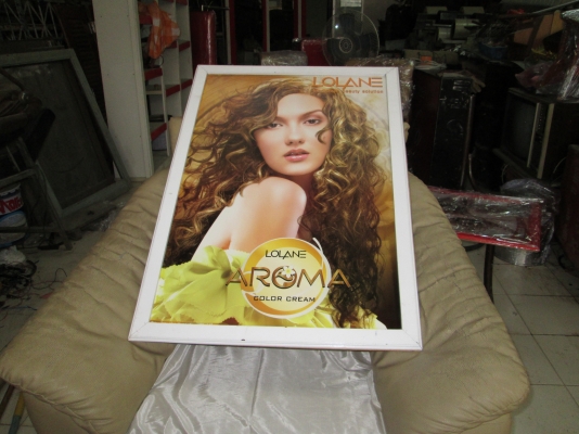 วันนี้หวานหวาน สวยสวยสวย คิดถึงใครบ้าง  มองซ้าย มองขวา