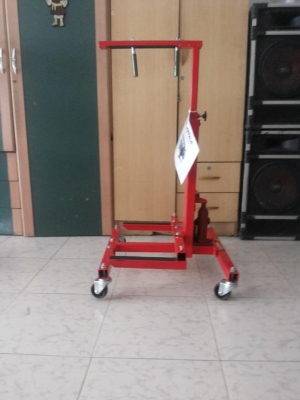 ตัวตั้งประตูรถยนต์  ร้านติดตั้งเครื่องเสียงรถยนต์ก็ใช้ได้ครับ