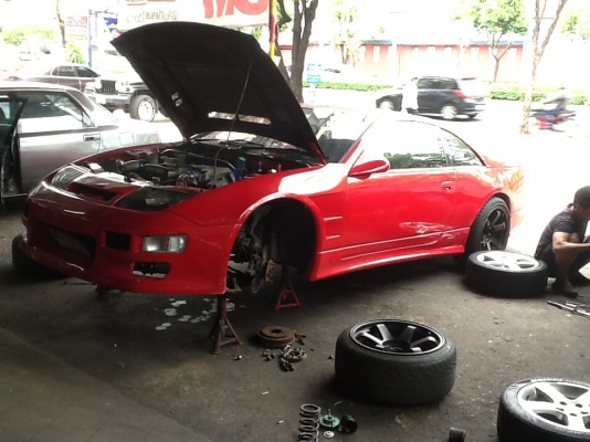 บริการ ซ่อมโช๊คอัพ ช่วงล่าง เบรค คลัช รถยนต์ทุกชนิด