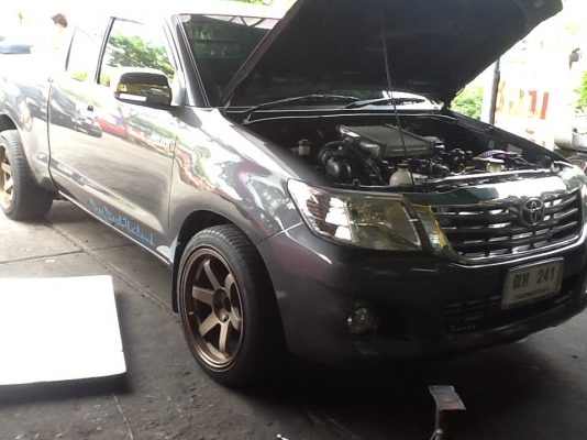 บริการ ซ่อมโช๊คอัพ ช่วงล่าง เบรค คลัช รถยนต์ทุกชนิด