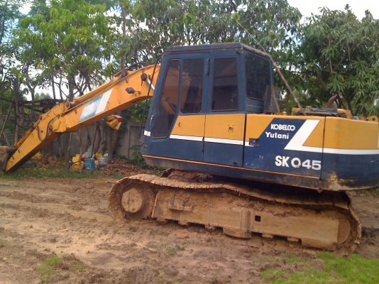 ขายด่วน KOBELCO SK045 สภาพสวยๆพร้อมใช้งานครับ