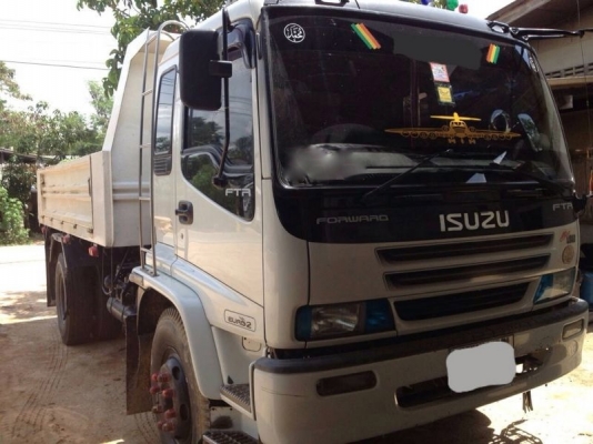 รถอีซูซุ 6 ล้อดั้ม 200 แรงม้า ปี 51  ( รถวิ่ง 2xx,xxx กม. )  สนใจติดต่อ 081 - 6079515