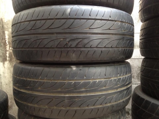 ขายยางDunlop Lm703  225-45-18 ดอกหนา90\% มี1คู่ถูกๆ