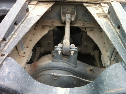 หัวลากอีซูซุ 320 HP