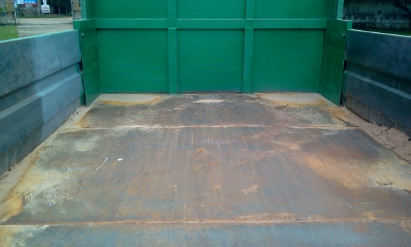 ขายหกล้อดั้ม 195 แรง ประกอบนอกทั้งคัน รถสวยสมบูรณ์สุดๆ ครับขายราคา825000 บาทครับ จัดแนนได้500000บาทครับลดราคาแล้วใครสนใจคุยกันครับ จะขายแล้ว