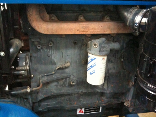 ขายรถไถ FORD 6640 New Holland 4x4WD ปี96 พร้อมใบอินวอยไปจดทะเบียน