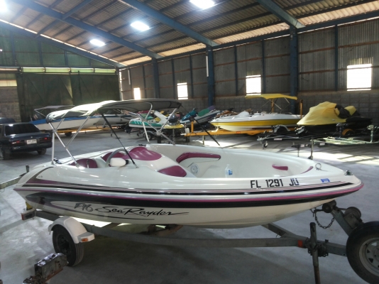 ขาย เจ็ทโบท sea ray