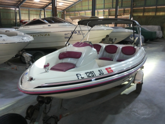 ขาย เจ็ทโบท sea ray