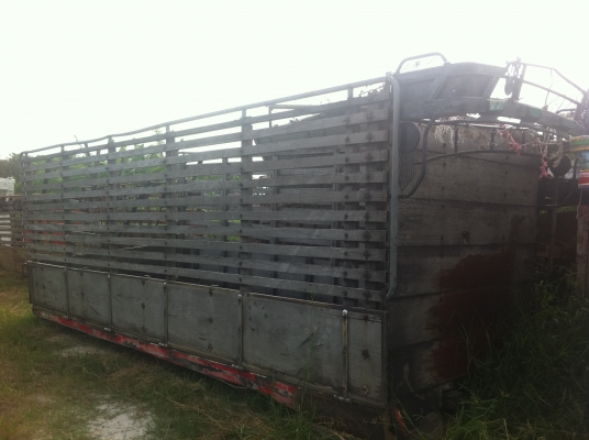 ขายกระบะไม้ ยาว 6 เมตร ยกลงจาก 6 ล้อ GD สภาพพร้อมใช้ ราคาต่อรอง ขายกระบะไม้ ยาว 6 เมตร ยกลงจาก 6 ล้อ GD สภาพพร้อมใช้ ราคาต่อรอง