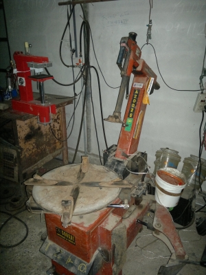 ขายเครื่องถอดยาง Corghi 2002