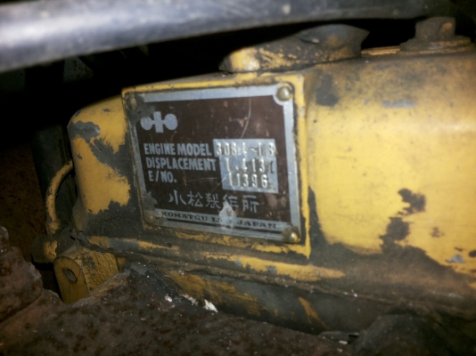 ***ขายแล้วครับขอบคุณ Truck2hand ขายรถขุดน้อย KOMATSU PC30-3 เครื่องเดิมปั๊มเดิม แรงดี ใช้งานปกติ เอวดีไม่แตก ใบแทรก โซ่ สภาพดี ทำงานได้ปกติ อาร์มมีปะนิดหน่อย สภาพพร้อมใช้งาน เอกสารสัญญาซื้อขาย ราคาต่อรองได้เด้อพี่น้องครับ