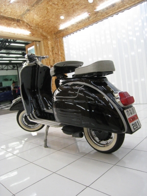 มาตรฐาน เวสป้า สปิ๊นหัวเหลี่ยม รหัสvbb1t สภาพสวยมาก เครื่องดี พร้อมใช้ทะเบียนพร้อมโอน