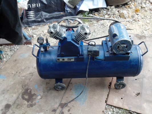 - ขาย ปั๊มลม HERO 2 หัว 1/2 แรง 75 ลิตร ลดราคาเหลือ 4,000 บาท
