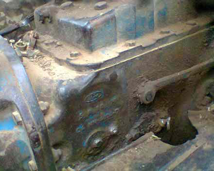 ขายรถไถ Ford 6600 1 เพลา เอกสารเล่มทะเบียน เสื้อลาย ผาน 3 ผาน 7 ผานดันหน้า CMT