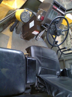 ขายด่วน..รถตัก KOMATSU WA300-1-3051x รถสวยเก่าญี่ปุ่น ปรับสภาพให้พร้อมใช้ ด้วยมาตรฐานศูนย์ KOMATSU.