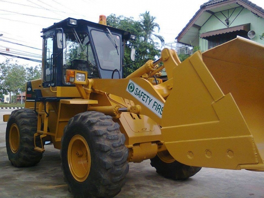 ขายด่วน..รถตัก KOMATSU WA300-1-3051x รถสวยเก่าญี่ปุ่น ปรับสภาพให้พร้อมใช้ ด้วยมาตรฐานศูนย์ KOMATSU.