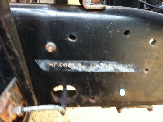 ขาย6ล้อหัวการ์ตูน 130แรงม้าดั้ม สามมิตร ขาย6ล้อหัวการ์ตูน 130แรงม้าดั้ม สามมิตร