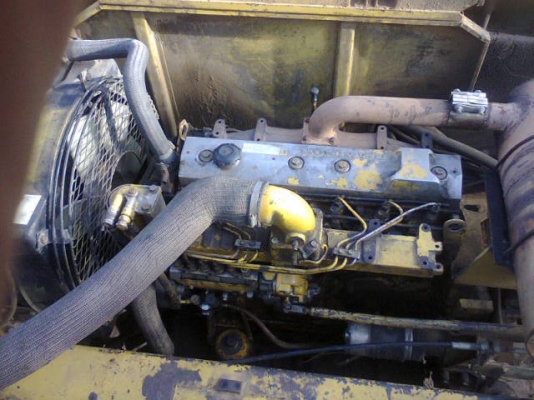 ขายKOMATSU PC 120-3 สภาพสวยพร้อมใช้ ติดต่อได้ทีคุณ อ๊อฟ พิจิตร 086-737-9991