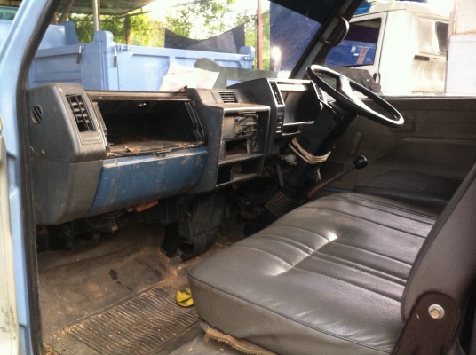 4 ล้อกลาง Isuzu