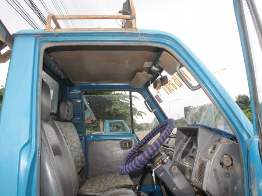 ดั้มจัมโบ้200ไดน่า เครื่อง100แรง ดั้มดินสภาพสวยครับ พรบ.ภาษีเต็มครับ