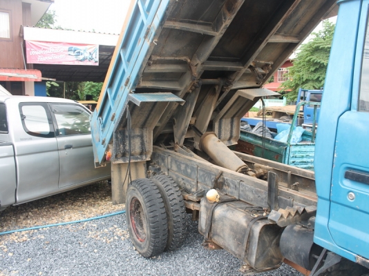 ดั้มจัมโบ้200ไดน่า เครื่อง100แรง ดั้มดินสภาพสวยครับ พรบ.ภาษีเต็มครับ