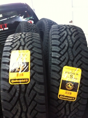 ยางใหม่ปี 2013 ขนาด 245-70 R16 ดอก AT ราคาไม่แพง ยางใหม่ปี 2013 ขนาด 245-70 R16 ดอก AT ราคาไม่แพง