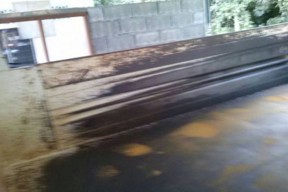 รถอีซูซุ 6 ล้อดั้ม 200 แรงม้า ปี 51  ( รถวิ่ง 2xx,xxx กม. )  สนใจติดต่อ 081 - 6079515