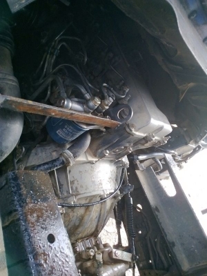 รถอีซูซุ 6 ล้อดั้ม NPR เปลื่ยนเครื่อง  120 แรงม้า ( ฝาขาว )  สนใจติดต่อ 081 - 6079515