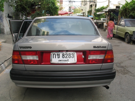 ต้องการซื้อ ทะเบียน volvo 940  มีติดต่อมาคับ