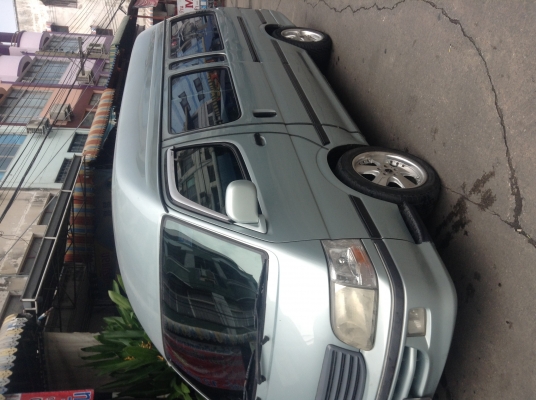 ขายรถตู้หัวจรวด ปี2003 เครื่อง2j แก๊สหัวฉีด vip เบาะ 9 ของแต่งครบ