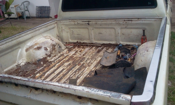 ไมตี้กะบะ4ประตู เครืองดีเซล รถใช้งานทุกวันล้อ18"  พร้อมโอน