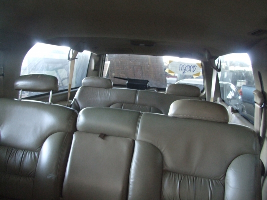 ขายด่วนๆ CHEVROLET .SUBUBAN 2500 V 8 ,VORTECH