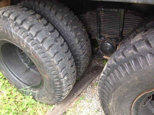 ขาย10ล้อ2เพลาดั๊ม HINO FM3MNLD 240HP เครื่องเดิม เกียร์ฟูลเลอร์ ระบบลากพ่วง กระบะดั๊มเนียม ภายในเก๋งสวยคอนโซลครบ ยางสวย10เส้น คัสซีดีไม่ผไม่ดาม พร้อมใช้งาน ราคาต่อรองได้เด้อ พี่น้องครับ