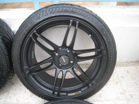 ขายล้อแม็ก Cosmis MR2 17"x7" et38 4รู100 + ยางปี 11  สนใจติดต่อเล็กคลองสามครับ (081-3747940)