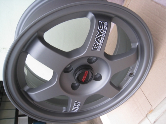 ขายล้อแม็กใหม่ TE37 15"x7" et38 4รู100 สีเทา พร้อมจุ๊ป Rays และน็อต Rays ล้อใหม่ไม่เคยใช้งานครับ  สนใจติดต่อเล็กคลองสามครับ (081-3747940)
