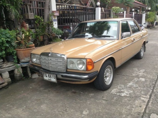 ขาย BENZ W123 วางเครื่อง สภาพสวย ปี1979