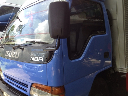 ขาย6 ล้อ isuzu NQR