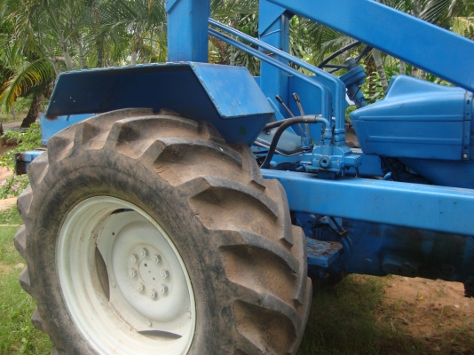 ขายรถคีบอ้อย