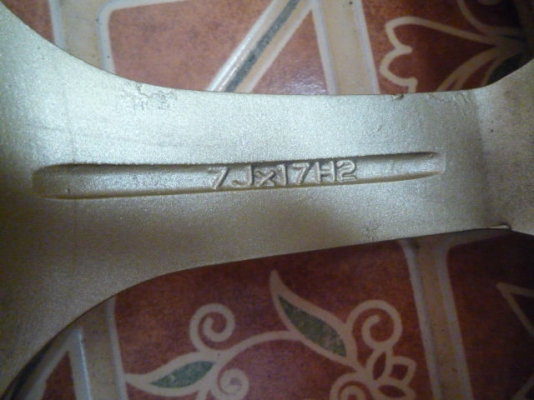 ขายล้อ RG2 ขอบ 17 พร้อมยาง