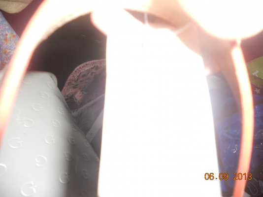 กระเป๋าผู้หญิงของแท้จากญี่ปุ่นมีผลิตที่ USA.ฝรั่งเศษ, อื่นๆ ใช้มาน้อยมากอย่างสวย หาตำหนิไม่เจอ กระเป๋าผู้หญิงของแท้จากญี่ปุ่นมีผลิตที่ USA.ฝรั่งเศษ, อื่นๆ ใช้มาน้อยมากอย่างสวย หาตำหนิไม่เจอ