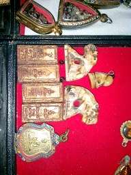 พระไพ่ตอง สวยๆ หายากมาก