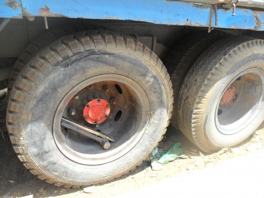 อีซูซุ ร็อคกี้ 175 เพลาเดียว กระบะไม้