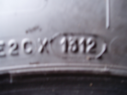 ขายยาง205 R 14 XCD ขายยาง205 R 14 XCD