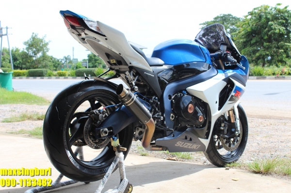 แม็กสิงห์บุรี//SUZUKI GSXR-1000 L1 ปี2011 สภาพหล่อ มีของแต่ง  ทะเบียนแท้ โอนขนส่ง 629000 ด่วน