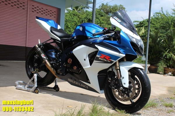 แม็กสิงห์บุรี//SUZUKI GSXR-1000 L1 ปี2011 สภาพหล่อ มีของแต่ง  ทะเบียนแท้ โอนขนส่ง 629000 ด่วน