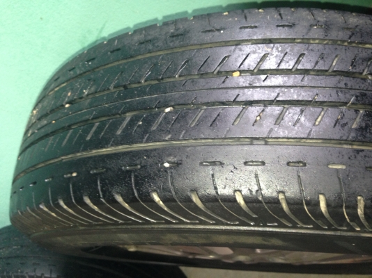 ขายแม็กพร้อมยาง วีโก้