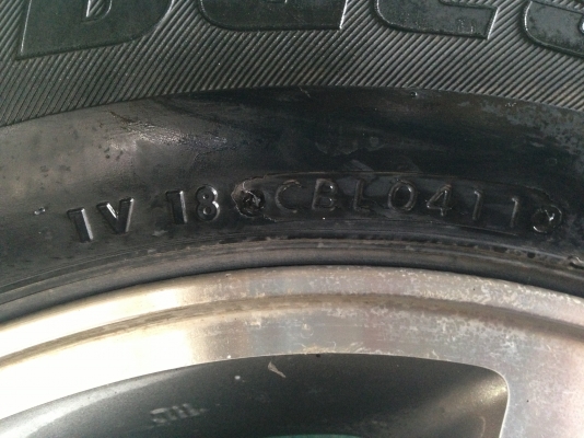 ขายแม็กพร้อมยาง วีโก้